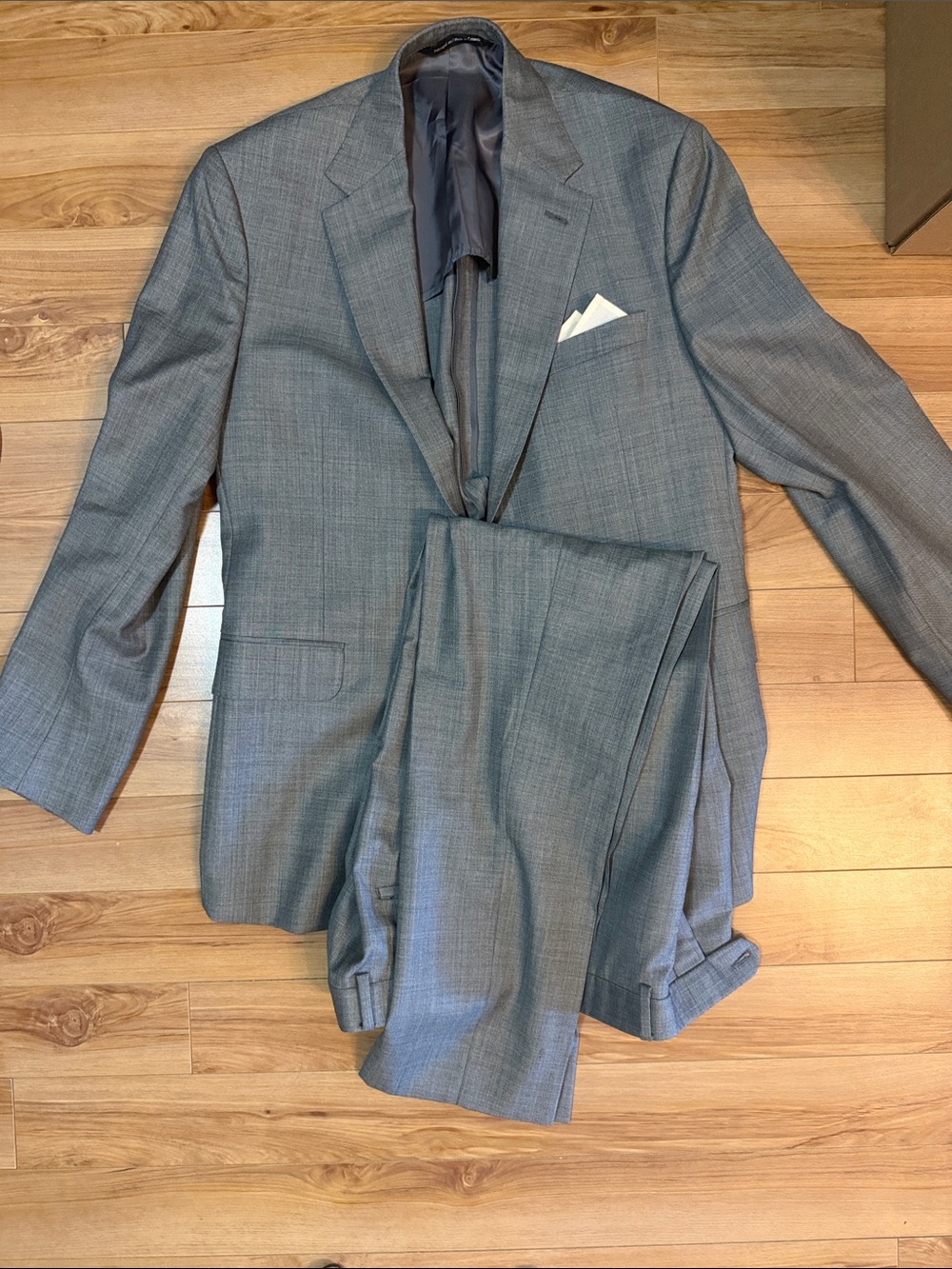 Men’s grey suit